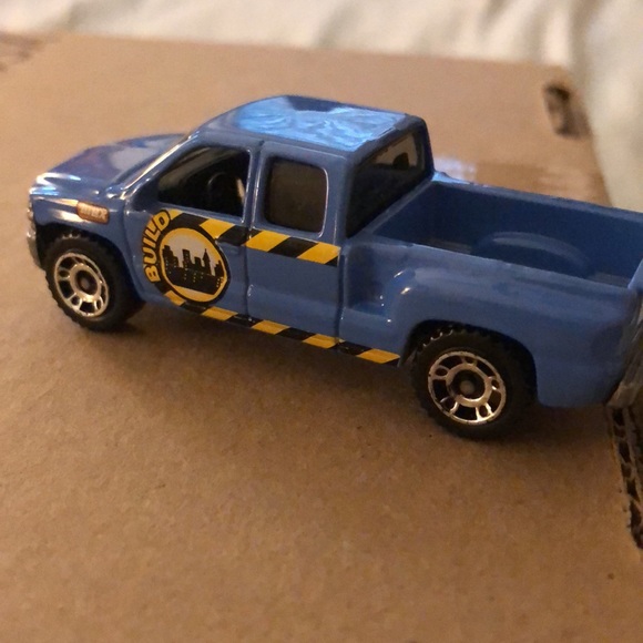 1999 Chevy Silverado - Picture 4 of 5